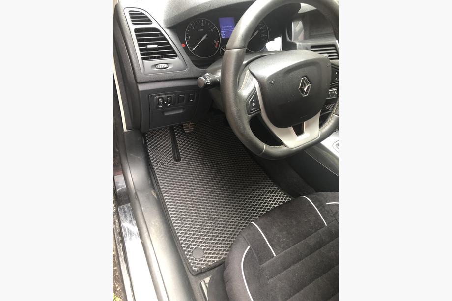 Renault Laguna 2007–2015 EVA avtomobilske preproge (črne) Fotografija 3