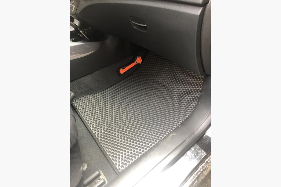 Renault Laguna 2007–2015 EVA avtomobilske preproge (črne) Fotografija 5