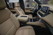 Velik osemsedežni SUV Chevrolet Suburban fotografija 8