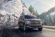 Velik osemsedežni SUV Chevrolet Suburban fotografija 2