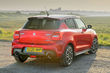 Test vročega kombilimuzinskega športnika Suzuki Swift Sport fotografija 5