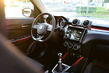 Test vročega kombilimuzinskega športnika Suzuki Swift Sport fotografija 8