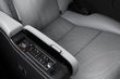 Test prestižnega enoprostorca Lexus LM fotografija 10