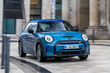 Test električnega MINI Hatchback Electric fotografija 1