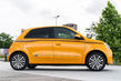Pregled posodobljene kompaktne kombilimuzine Renault Twingo fotografija 3
