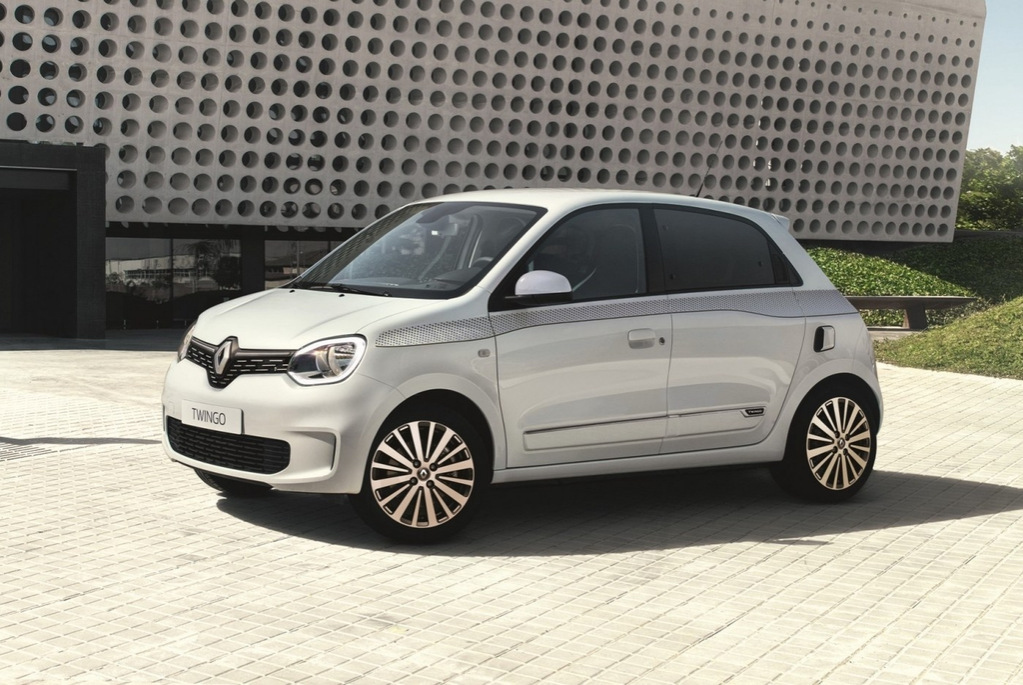 Pregled posodobljene kompaktne kombilimuzine Renault Twingo