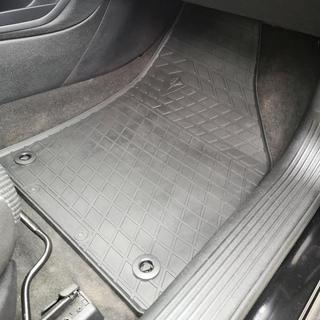 Avtomobilski gumijasti tepihi za notranjost Stingray (4 kosi, guma) Dodge Dart 2012–2017 fotografija 3