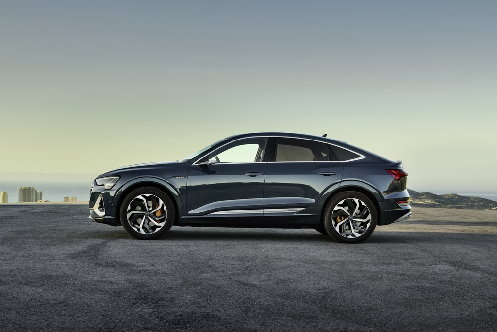 Kupejevski električni križanec s štirikolesnim pogonom: Audi e-tron Sportback