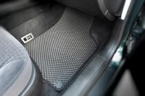 Volkswagen Golf 4 1997–2006 EVA avtomobilske preproge (črne) fotografija 2