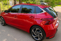 Hyundai I-20 2020– Spodnje okenske letve (8 kos, nerjaveče jeklo) fotografija 1