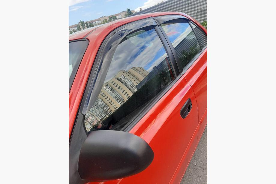 Hyundai Accent 2000–2006 Deflektorji oken (4 kos, ANV) Image