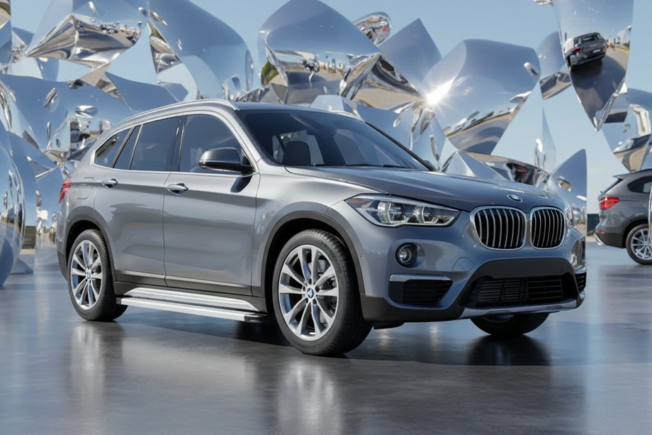 BMW X1 F48 2015–2022 Bočne stopnice Maya V2 (2 kos, aluminij) Fotografija 1