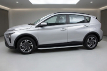 Hyundai Bayon 2021– Stranski pragovi Tayga Grey (2 kosa, aluminij) fotografija 2
