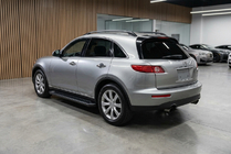 Infiniti FX 2003–2008 Bočne stopnice Fullmond (2 kos, aluminij) fotografija 1
