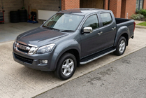 Isuzu D-Max 2011–2019 Stranski pragovi Tayga Grey (2 kosa, aluminij) fotografija 1