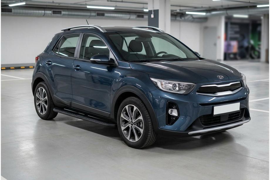 Kia Stonic 2017– Stranski pragovi Tayga Black (2 kos, aluminij) Image