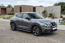 Nissan Juke 2020– Stranske stopnice BlackLine (2 kos, aluminij) fotografija 1