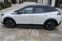 Peugeot 2008 2019– Stranske stopnice Bosphore Black (2 kos, aluminij) fotografija 1