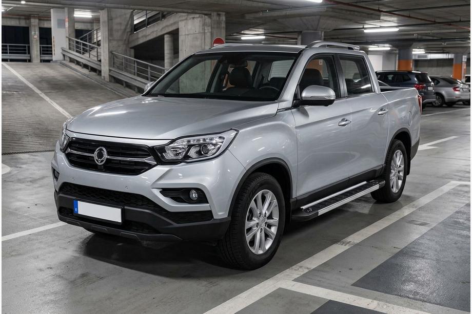 SsangYong Musso II 2018– Stranske stopnice RedLine (2 kos, aluminij) Image