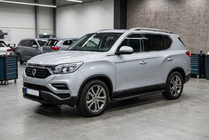 SsangYong Rexton II 2017– Bočne stopnice Allmond Black (2 kosa, aluminij) fotografija 1
