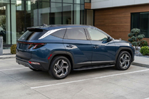 Hyundai Tucson NX4 2021– Stranske stopnice Bosphore Black (2 kos, aluminij) fotografija 1