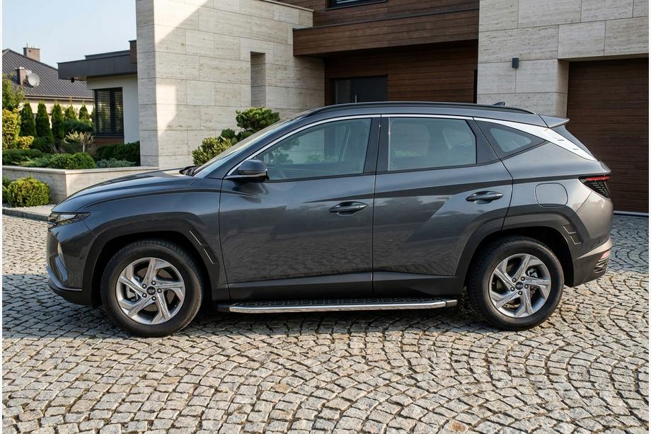 Hyundai Tucson NX4 2021– Stranske stopnice BlackLine (2 kos, aluminij) Image