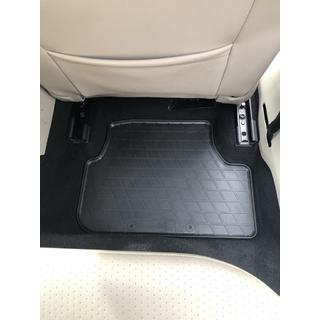 Gumijasti tepihi za E-Golf (4 kosi, Stingray Premium) Volkswagen Golf 7/E-Golf 2012–2020 fotografija 3