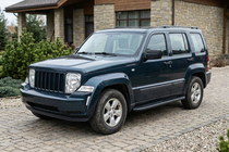 Jeep Cherokee/Liberty 2007–2013 Stranske stopnice Bosphore Black (2 kos, aluminij) fotografija 1