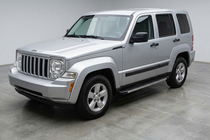 Jeep Cherokee/Liberty 2007–2013 Stranske stopnice Maya V1 (2 kosa, aluminij) fotografija 1