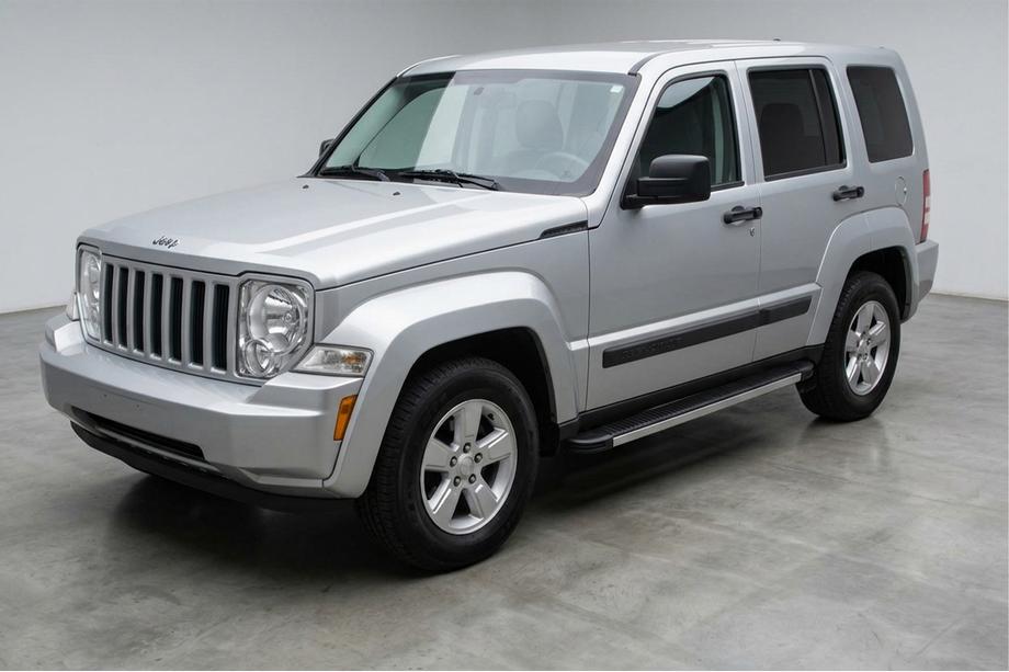 Jeep Cherokee/Liberty 2007–2013 Stranske stopnice Maya V1 (2 kosa, aluminij) Image