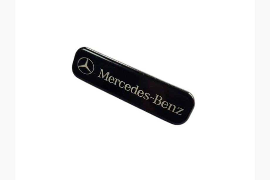 Mercedes-Benz Emblem za avtomobilske preproge (1 kos) Image