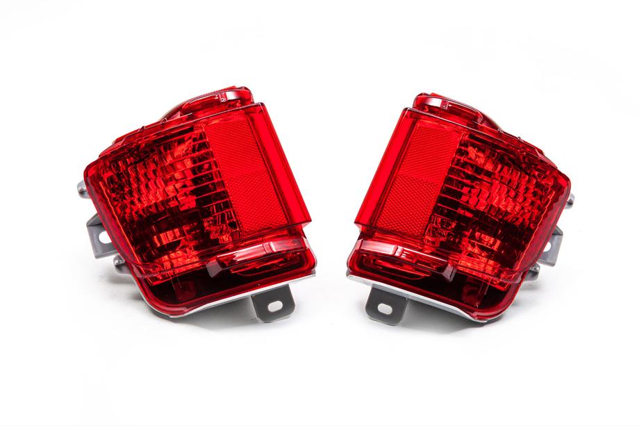 Toyota Land Cruiser 200 2007–2021 Zadnje meglenke 2016+ (standard) Fotografija 1