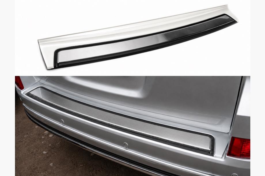Toyota Land Cruiser 200 2007–2021 Vstavek za zadnji odbijač 2016+ (ABS + nerjaveče jeklo) Fotografija 1