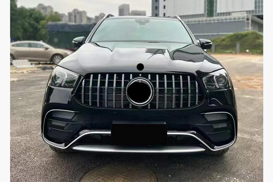 Mercedes GLE W167 2018– Komplet karoserijskih dodatkov AMG GLE63 (s polnim zadnjim odbijačem) Image