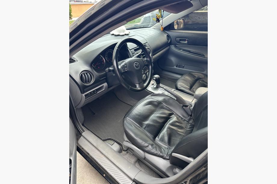 Mazda 6 2003–2008 EVA avtomobilske preproge (črne) Fotografija 4