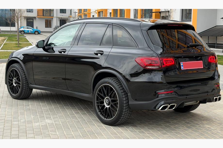 Mercedes GLC X253 2015–2022 Karoserijski komplet (body kit) 2020-2022 (AMG GLC63) Fotografija 5