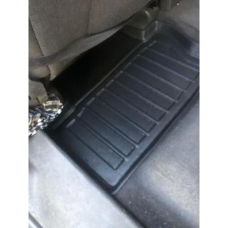 Stingray 3D avto preproge (5 kos, poliuretan) Opel Zafira B 2005–2011 fotografija 3