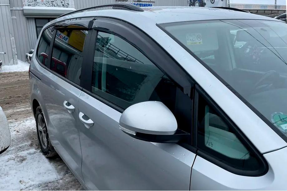 Seat Alhambra 2010– Deflektorji oken (4 kosi, HIC) Image