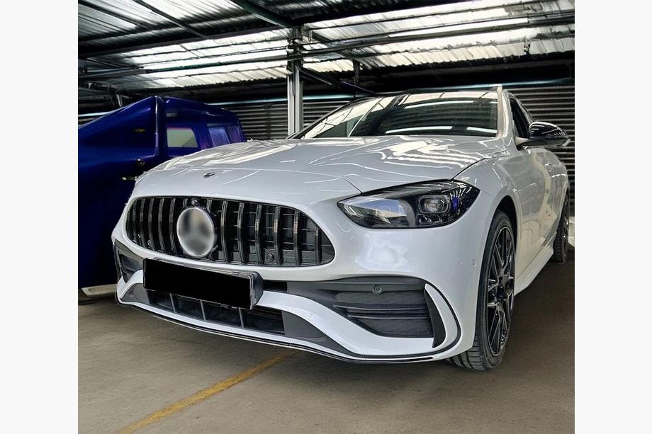 Mercedes razred C W206 2022– Sprednja maska GT Panamericana (za AMG-Line) Image