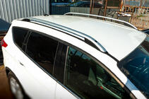 Ford Kuga/Escape 2013–2019 Strešne sani Skyport (sive) fotografija 1