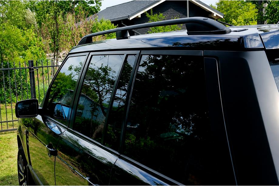 Range Rover III L322 2002–2012 Strešne sani Skyport (črne) Image