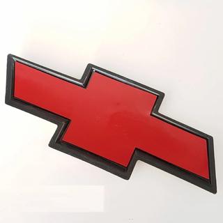Sprednja emblema V1 Chevrolet Captiva 2006–2019 fotografija 4