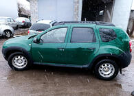 Renault Duster 2008–2017 Obrobe kolotekov (4 kosi, črne ABS) fotografija 1