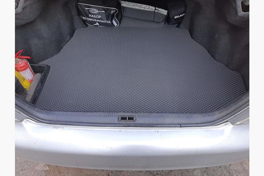 Toyota Camry 2001–2006 Podloga prtljažnika (EVA, črna) Image