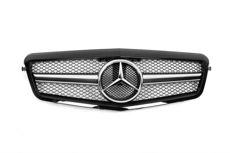 Mercedes E-class W212 2009–2016 AMG Black sprednja maska (2009-2012) Image