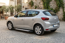 Dacia Sandero 2021– Stranske stopnice Vision New Grey (2 kos, aluminij) fotografija 1