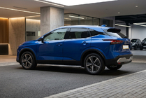 Nissan Qashqai 2021– Stranske stopnice Maydos V1 (2 kosa, aluminij) fotografija 1