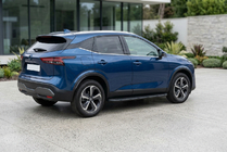 Nissan Qashqai 2021– Stranski pragovi Tayga Black (2 kos, aluminij) fotografija 1
