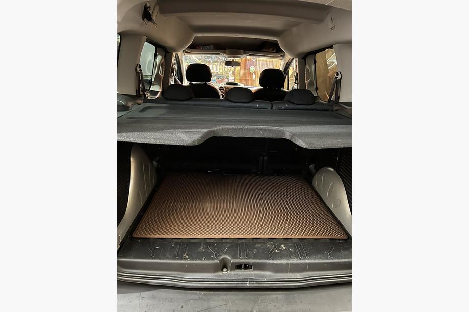Citroen Berlingo 2008–2018 Prtljažna preproga (EVA, opečnata) Image
