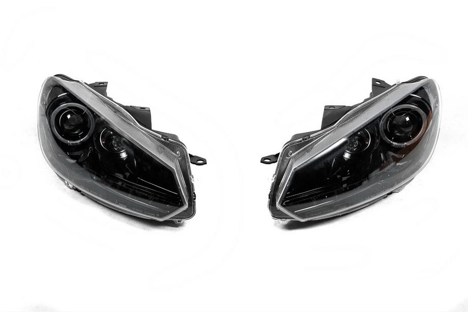 Volkswagen Golf 6 2008–2014 Sprednji žarometi Black (2 kos, LED) Image